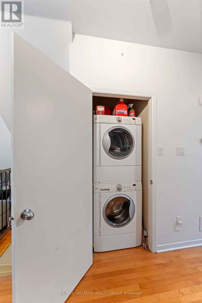 Photo 15 of 32 799 Montreal Road, Ottawa ON