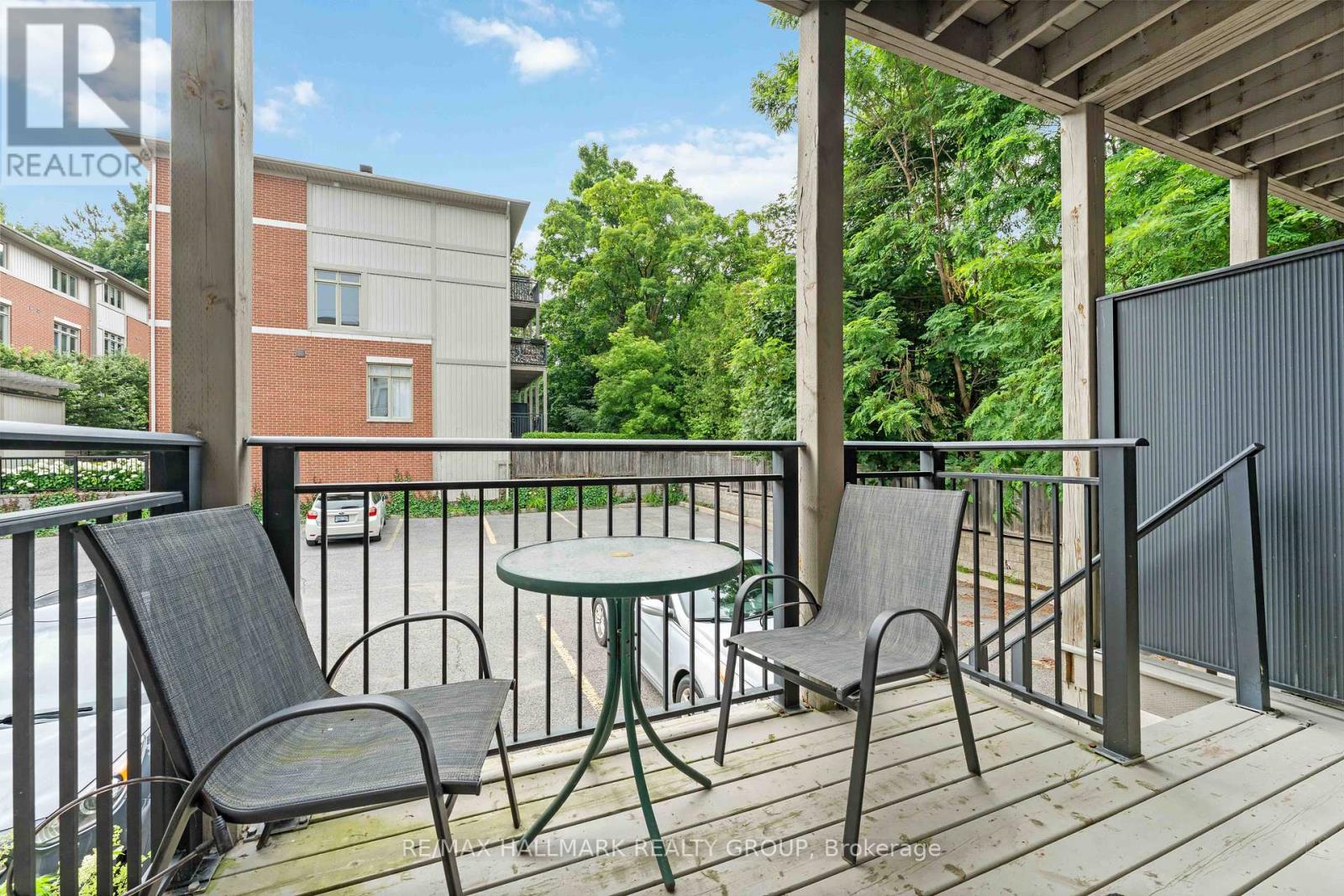 Photo 9 of 32 799 Montreal Road, Ottawa ON