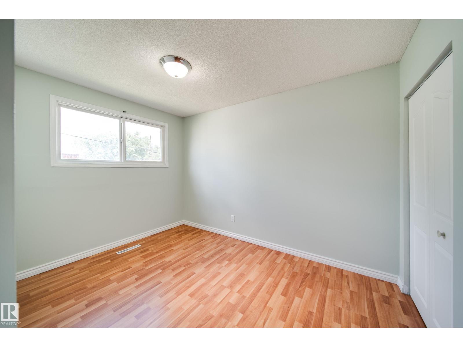 Photo 33 of 13004 Fort Rd Nw, Edmonton AB