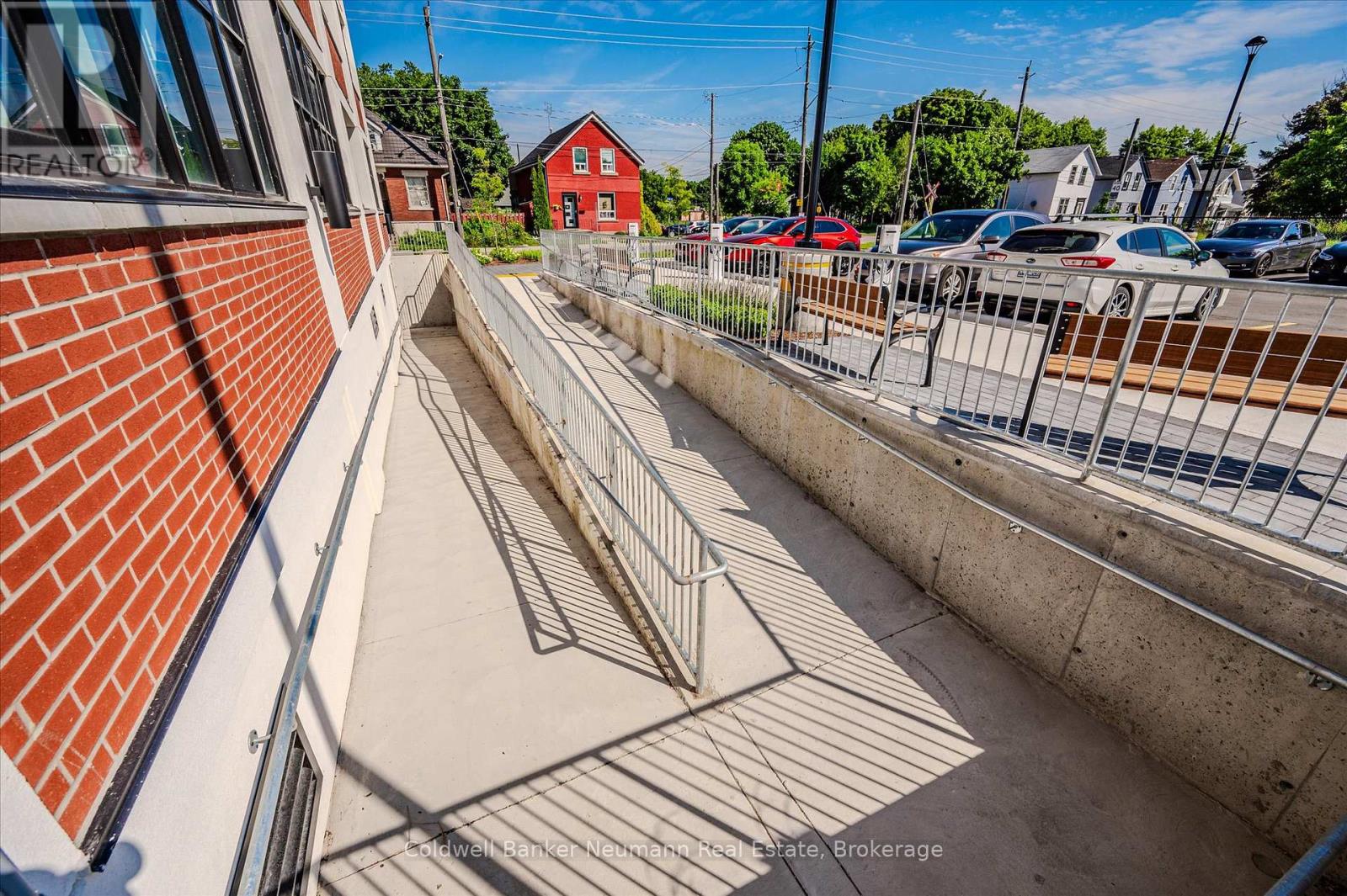 Photo 32 of 218 120 Huron Street, Guelph ON