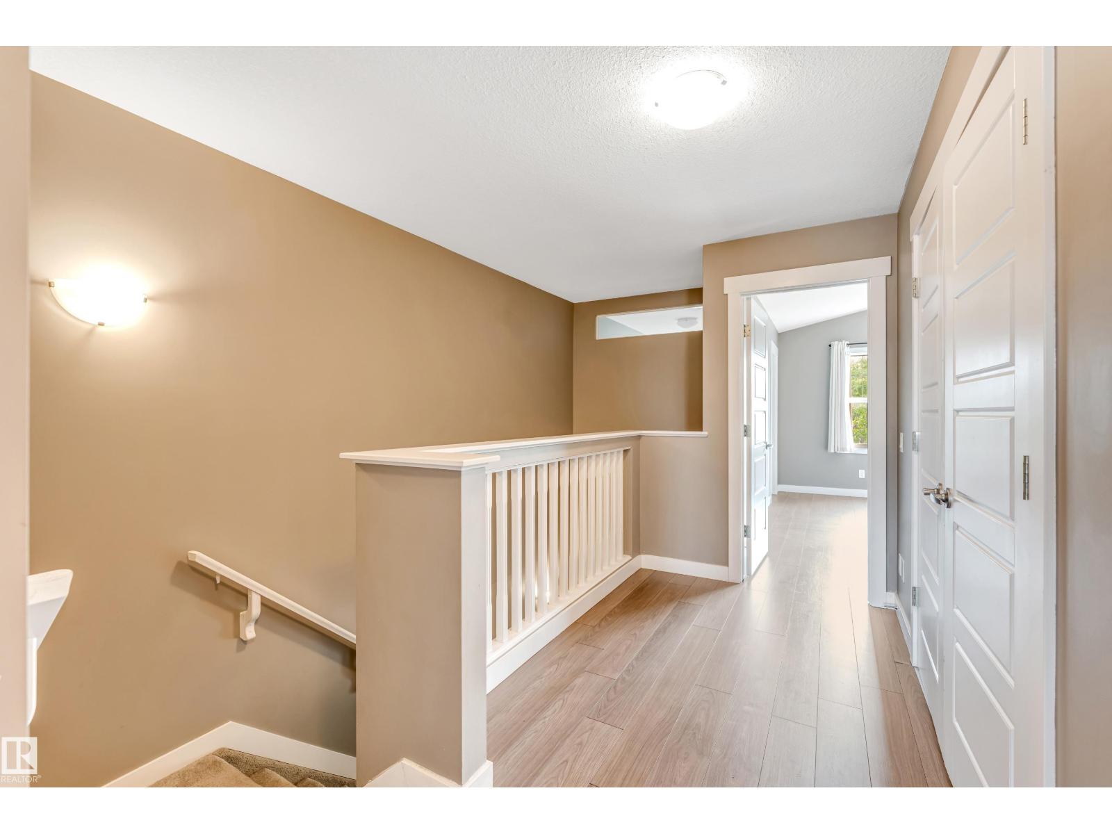 Photo 27 of 2227 74 St Sw, Edmonton AB