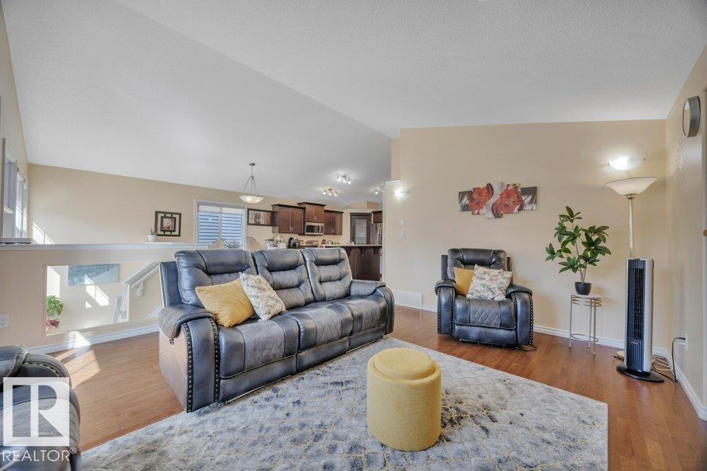 Photo 24 of 6111 18 Av Sw, Edmonton AB
