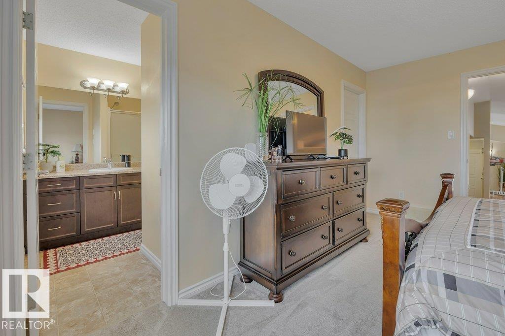 Photo 16 of 6111 18 Av Sw, Edmonton AB