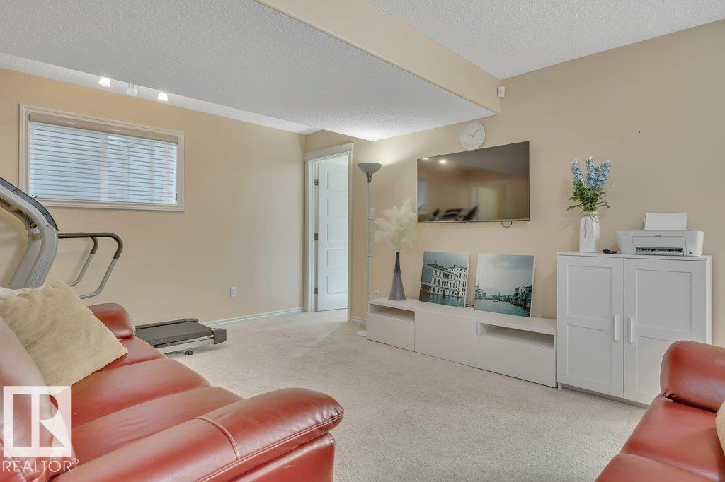 Photo 45 of 6111 18 Av Sw, Edmonton AB