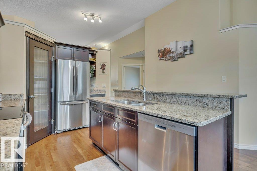 Photo 51 of 6111 18 Av Sw, Edmonton AB