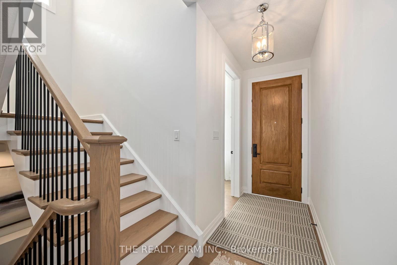 Photo 10 of 1874 Fountain Grass Drive, London South ON
