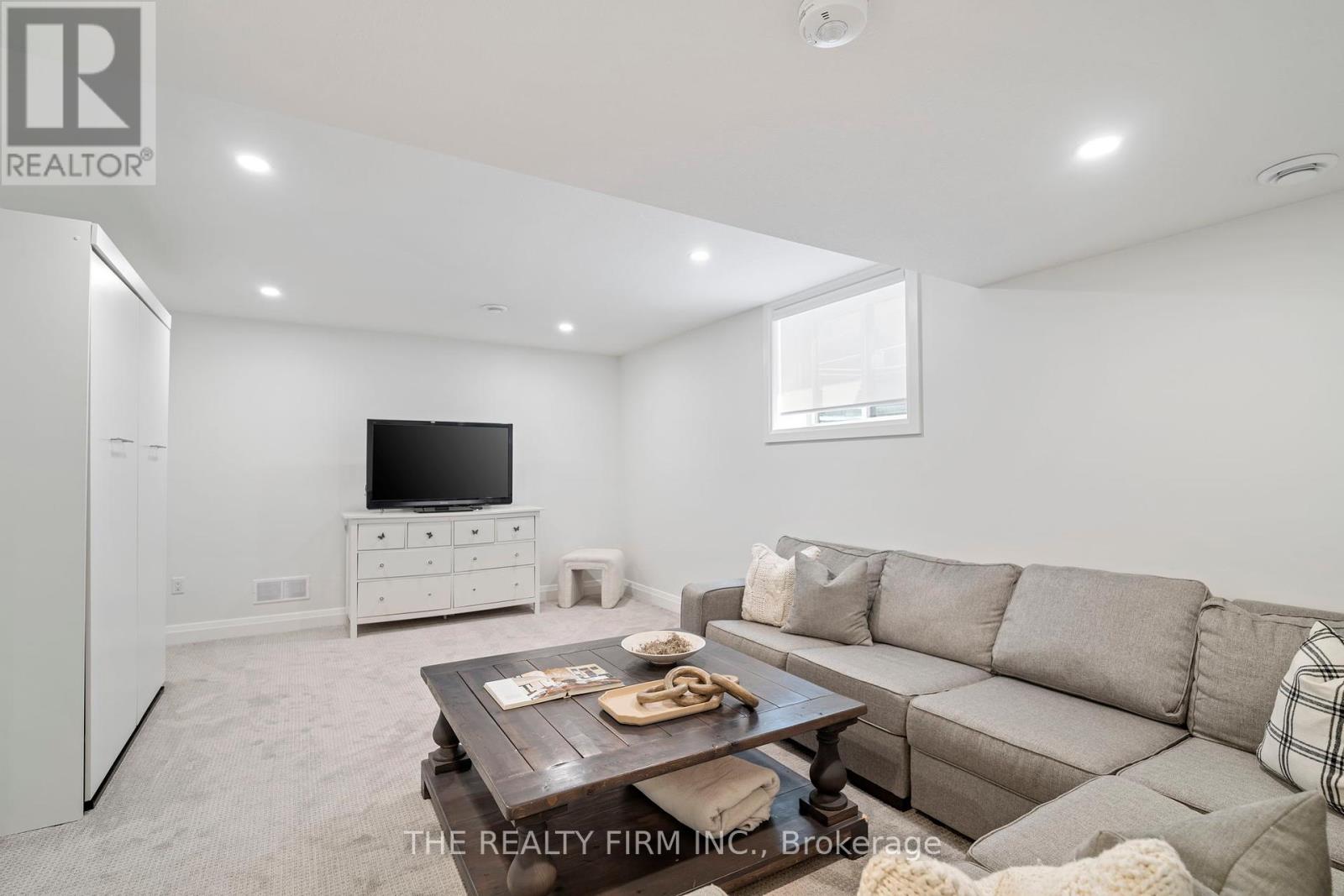 Photo 40 of 1874 Fountain Grass Drive, London South ON