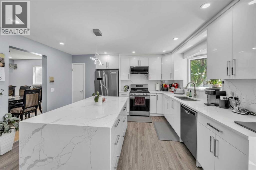Single Family House for Sale in  Ranchridge Bay NW Ranchlands Calgary 