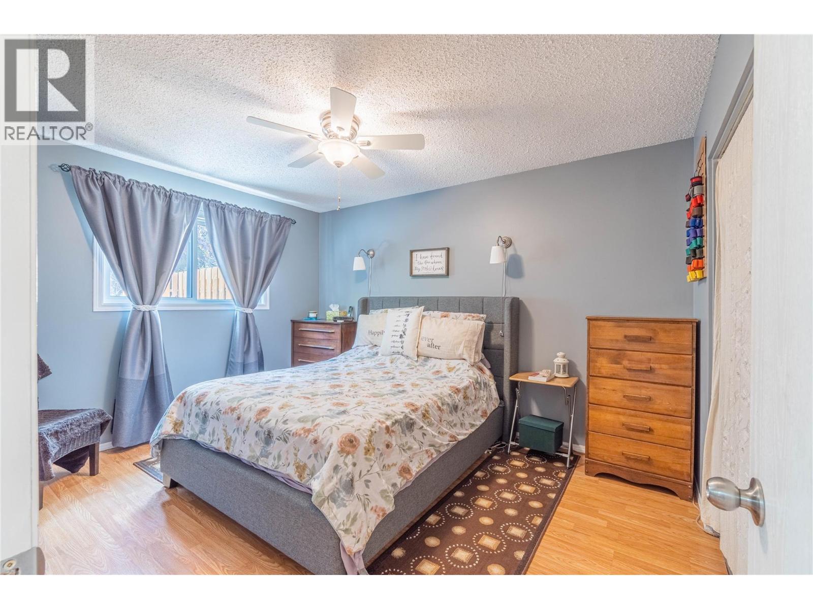 Photo 5 of 333 Waddington Drive, Kamloops BC