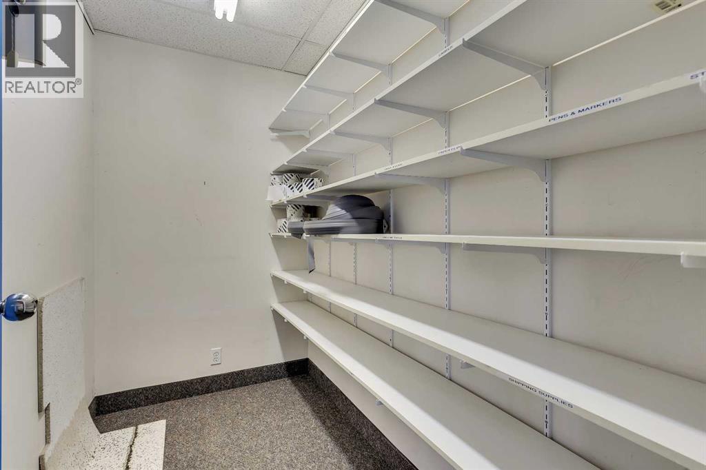 Industrial for Sale in Bay    Avenue NE McCall Calgary 