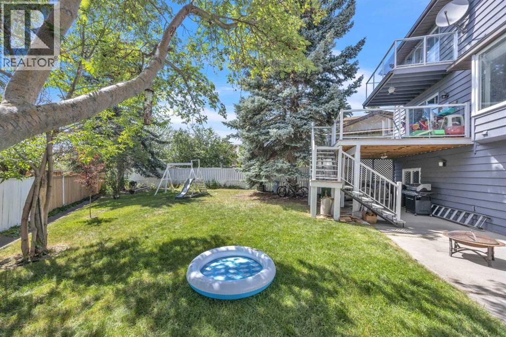 Single Family House for Sale in  Ranchridge Bay NW Ranchlands Calgary 
