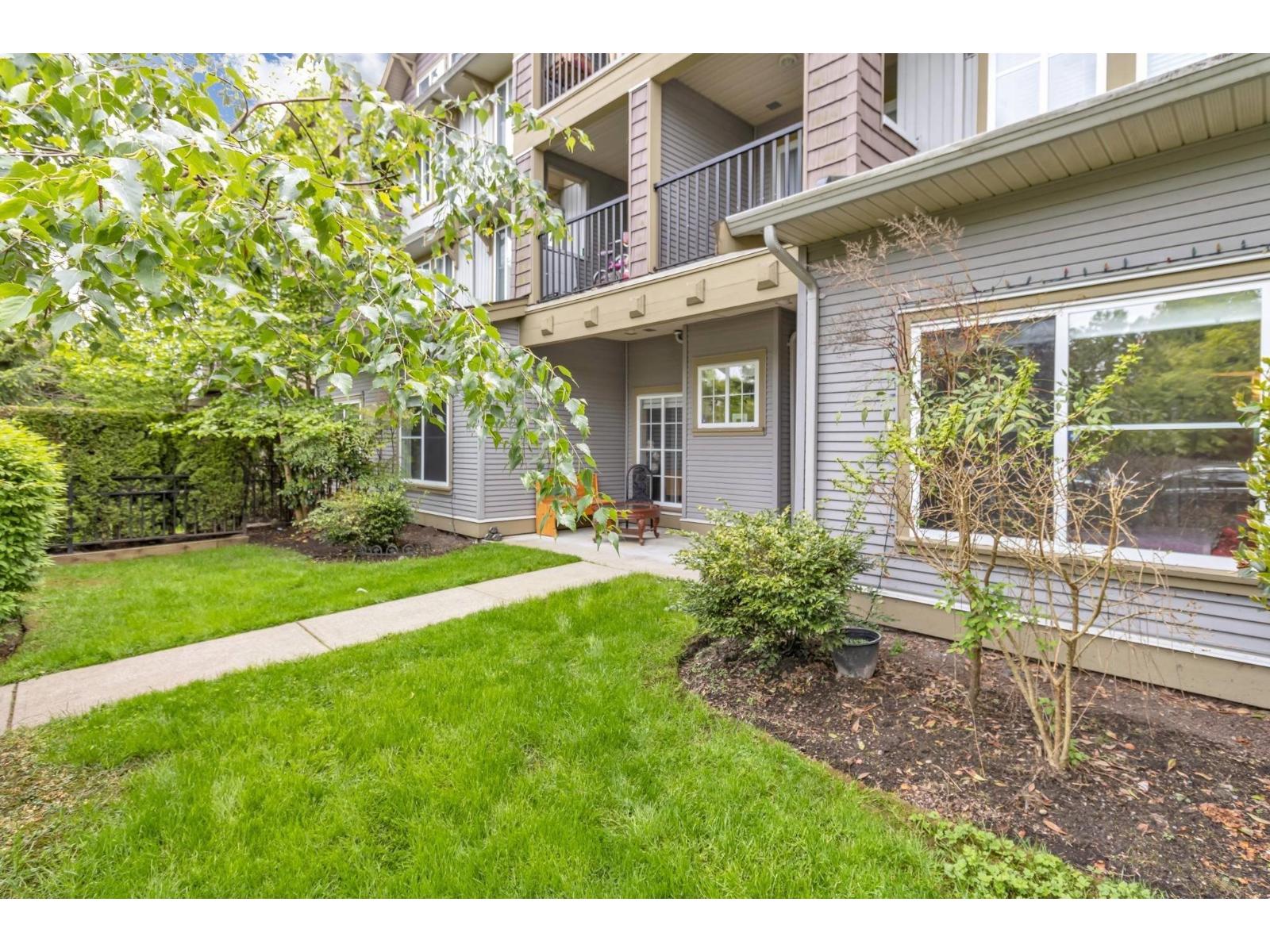 Photo 2 of 184 12040 68 Avenue, Surrey BC
