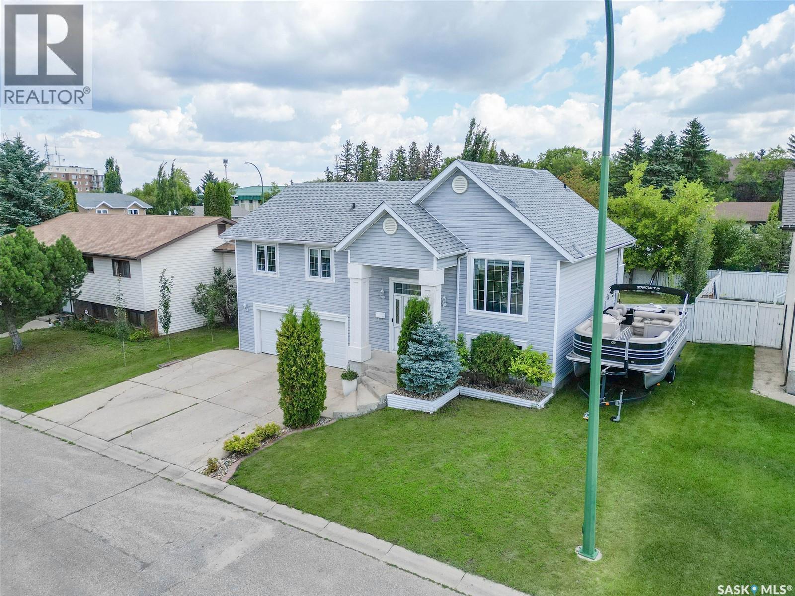 Photo 1 of 441 Mahon Drive, Prince Albert SK