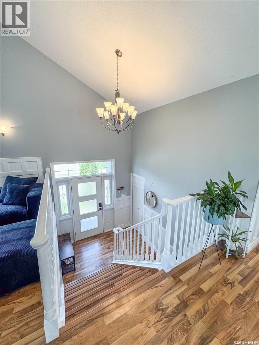 Photo 14 of 441 Mahon Drive, Prince Albert SK