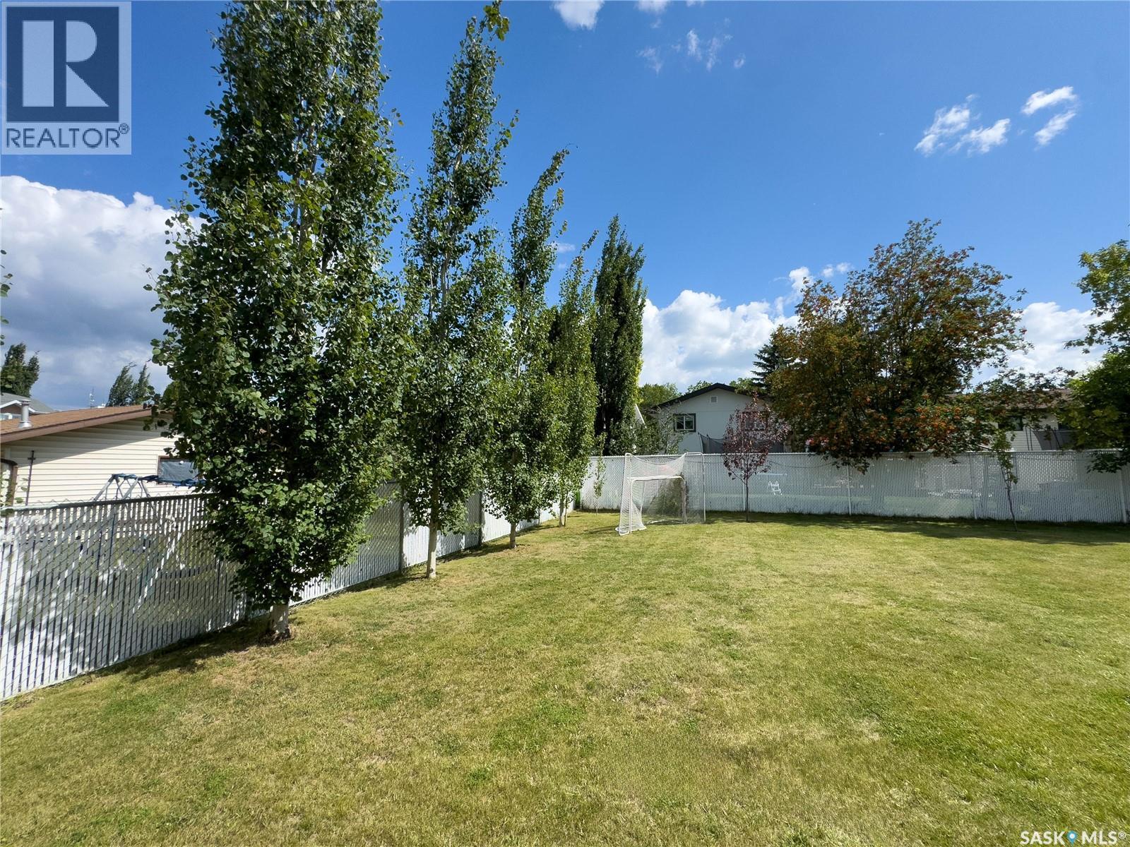 Photo 29 of 441 Mahon Drive, Prince Albert SK