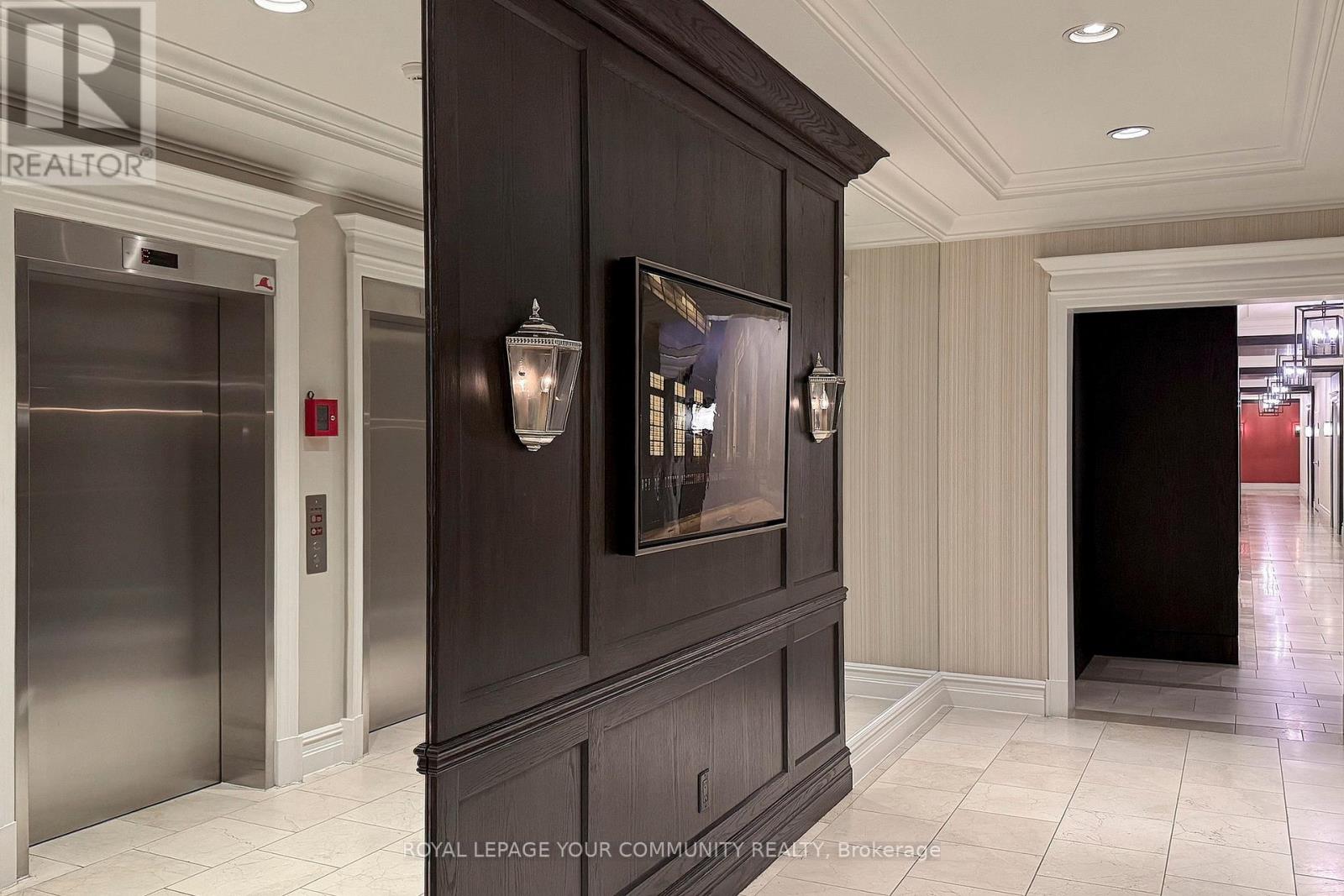 Photo 16 of 905 20 Scrivener Square, Toronto ON
