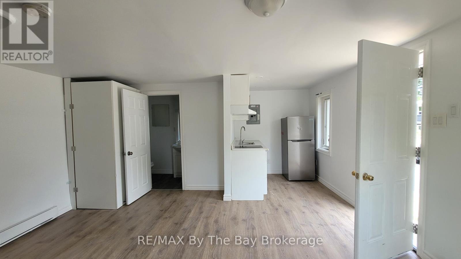 Photo 10 of D 04 280 River Road E, Wasaga Beach ON
