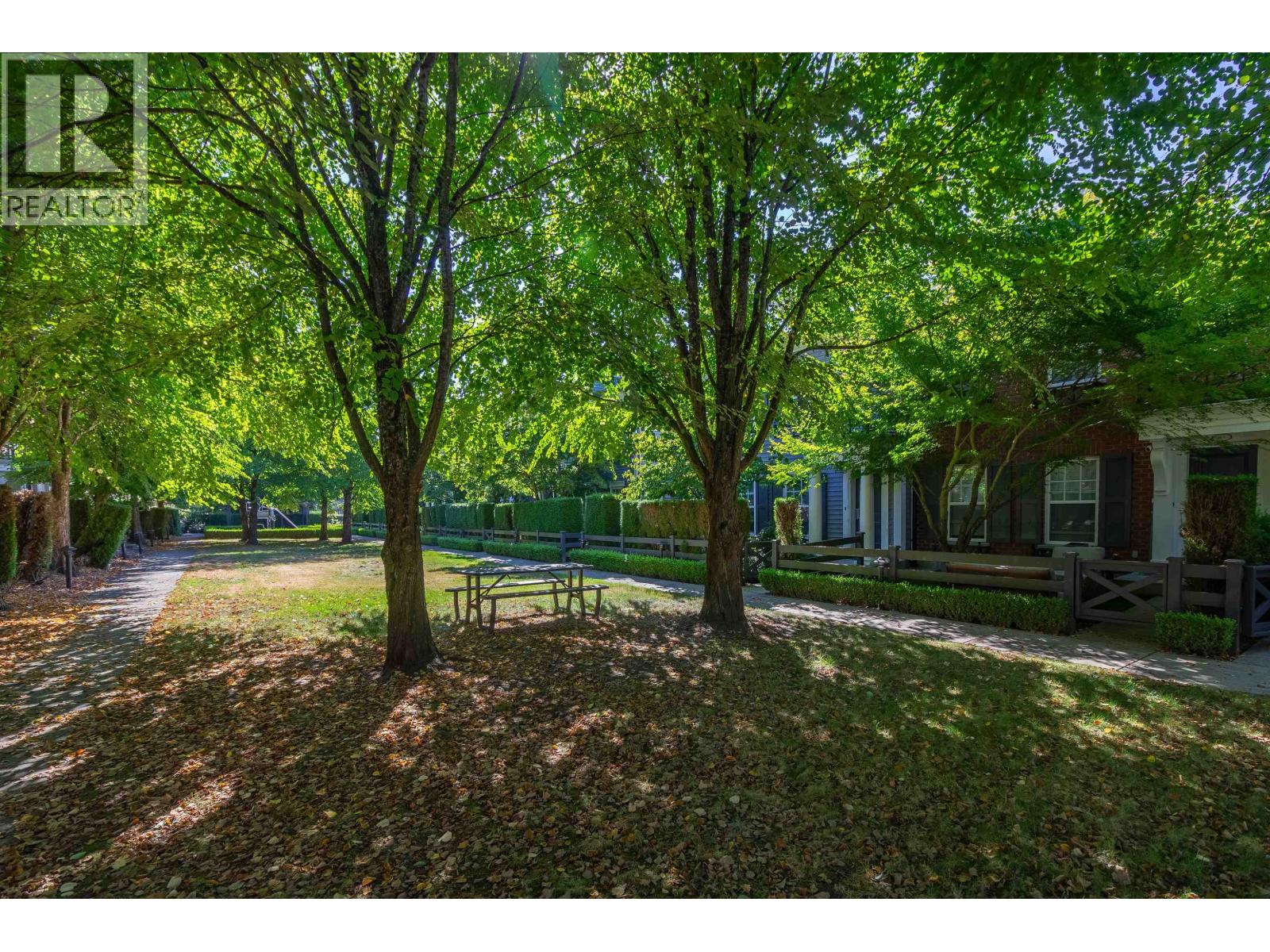 Photo 33 of 103 688 Edgar Avenue, Coquitlam BC