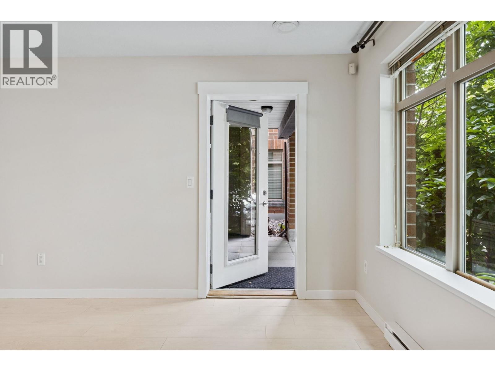 Photo 16 of 101 9288 Odlin Road, Richmond BC
