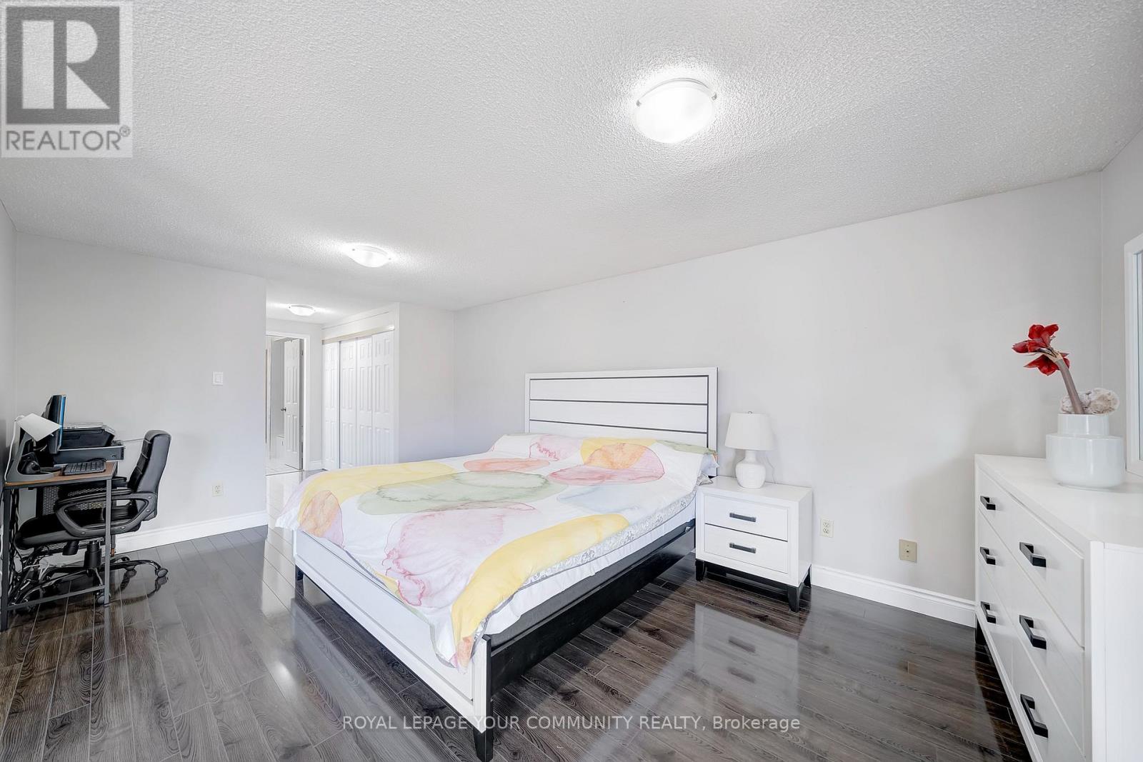 Photo 25 of 73 Peelton Heights Road, Brampton ON
