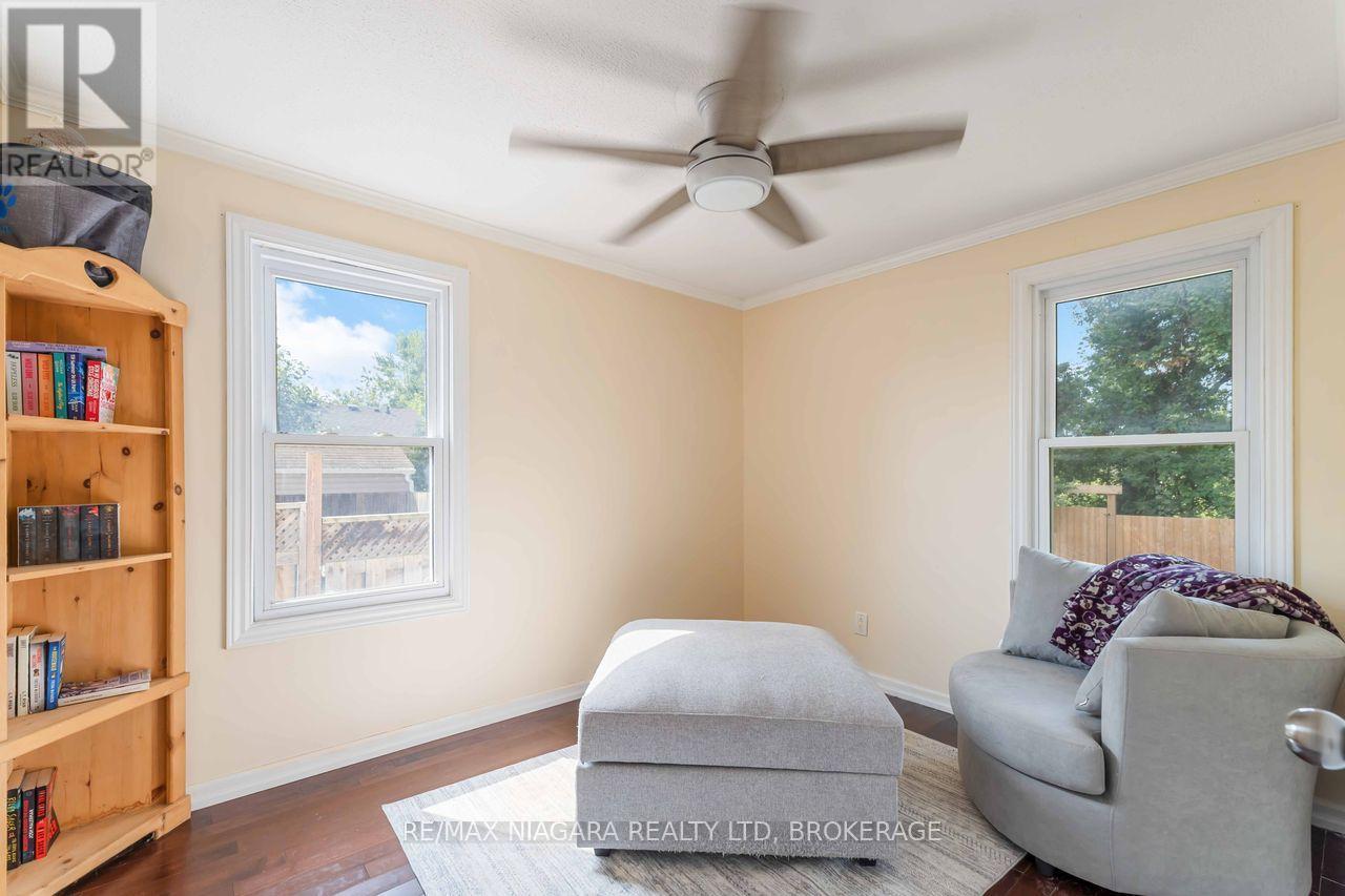 Photo 23 of 107 Oakdale Avenue, St Catharines ON