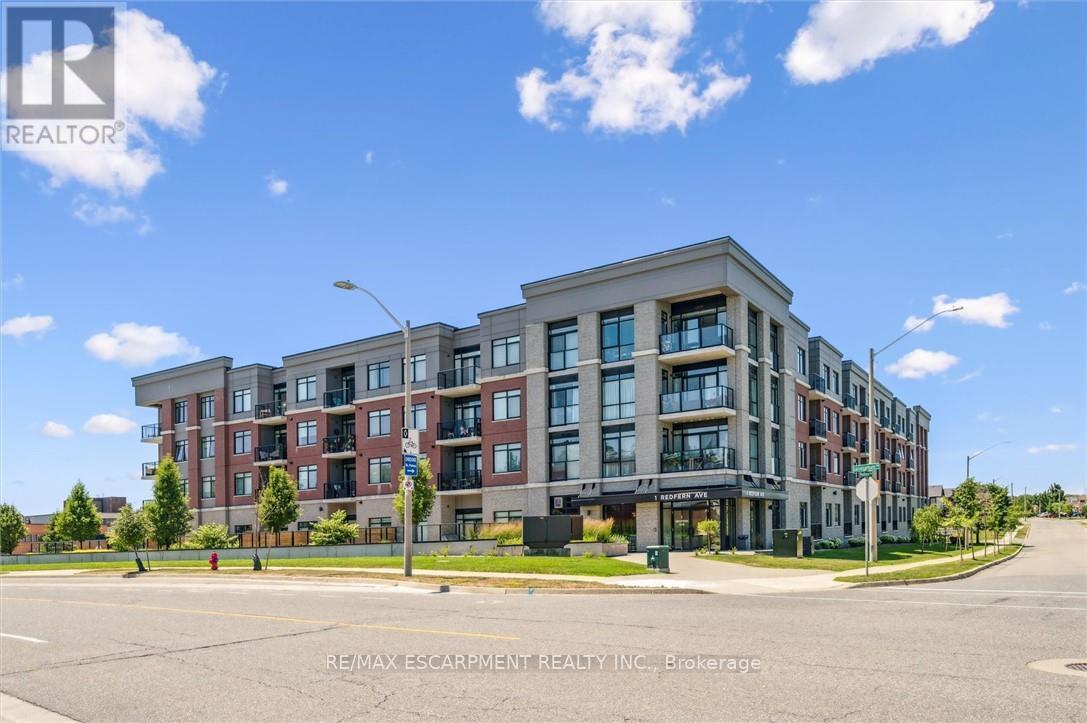 Single Family House for Sale in    REDFERN AVENUE Hamilton (Mountview) 