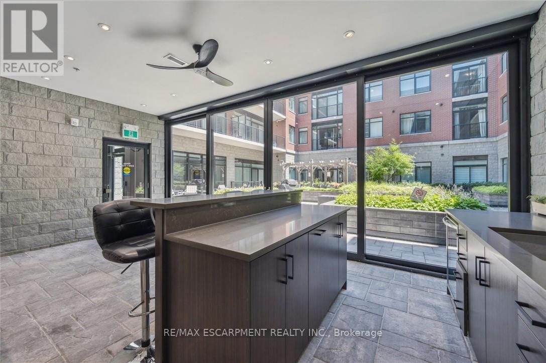 Single Family House for Sale in    REDFERN AVENUE Hamilton (Mountview) 