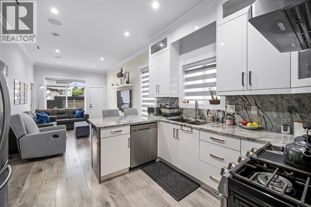 Photo 14 of 6898 Carnegie Street, Burnaby BC