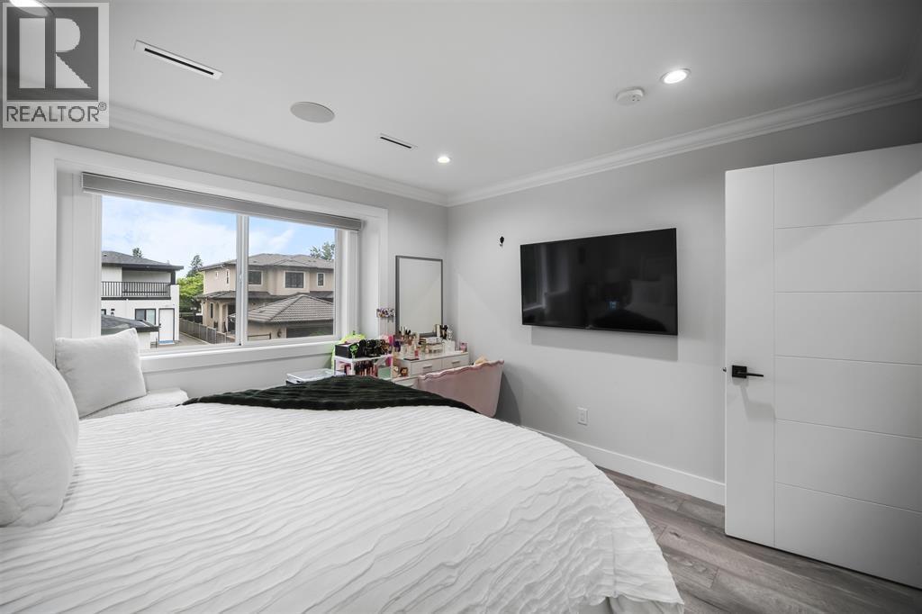 Photo 22 of 6898 Carnegie Street, Burnaby BC
