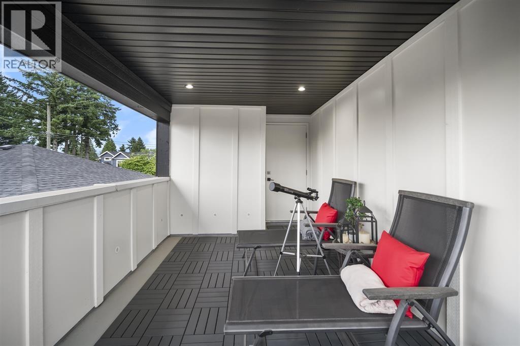 Photo 26 of 6898 Carnegie Street, Burnaby BC