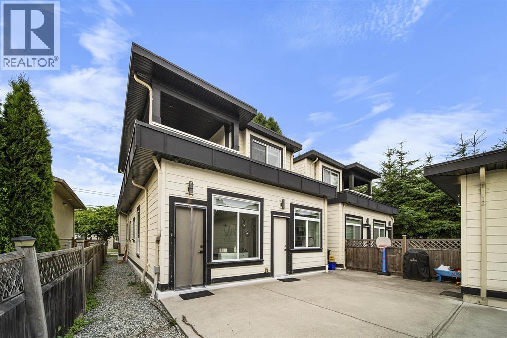 Photo 34 of 6898 Carnegie Street, Burnaby BC