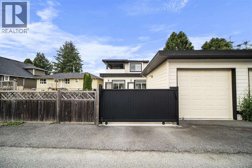 Photo 36 of 6898 Carnegie Street, Burnaby BC