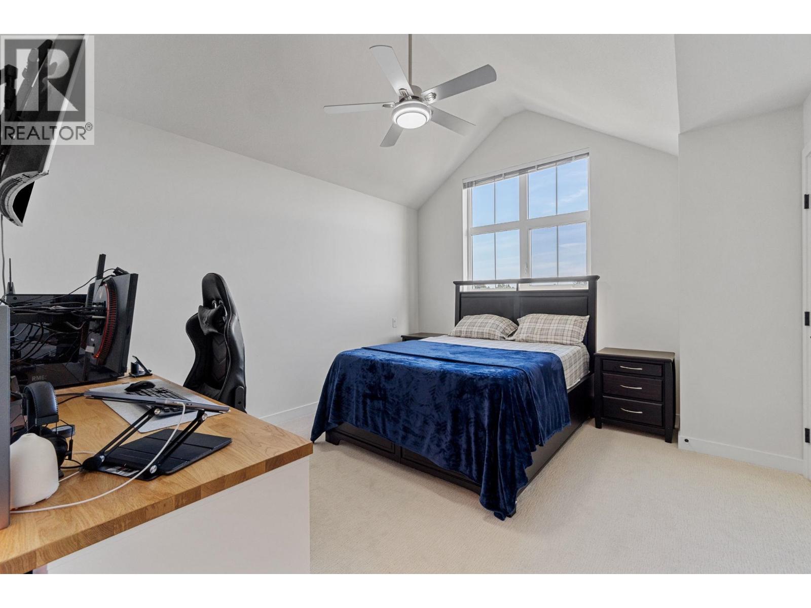Photo 12 of 46 488 Furness Street, New Westminster BC