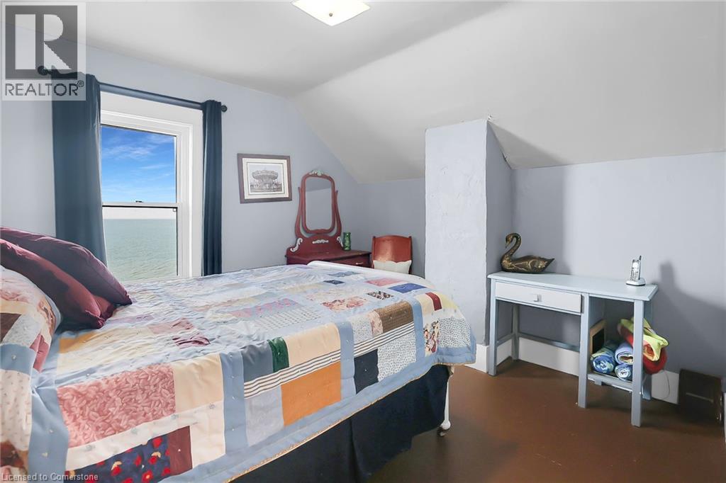 Photo 25 of 11611 Beach Road W, Wainfleet ON