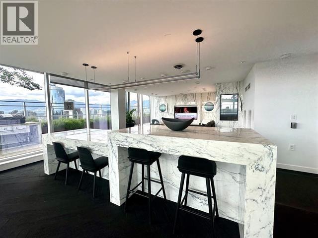 Photo 10 of 1406 888 Richards Street, Vancouver BC