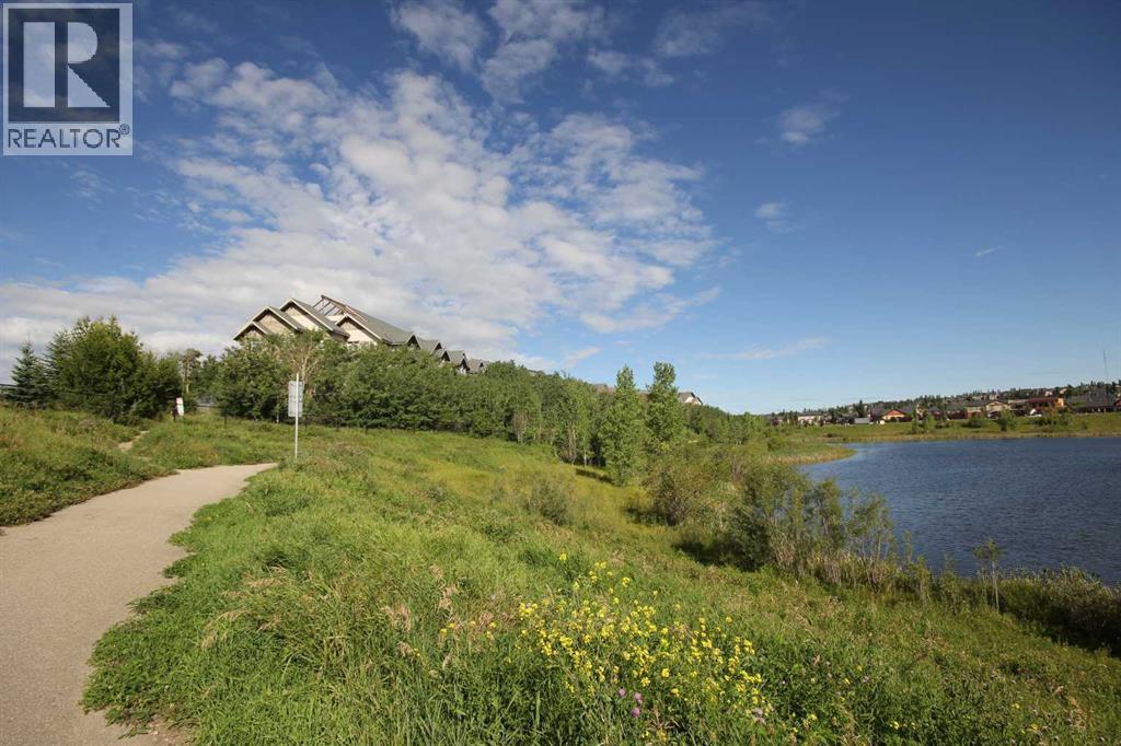 Single Family House for Sale in   Aspenmont Heights SW Aspen Woods Calgary 