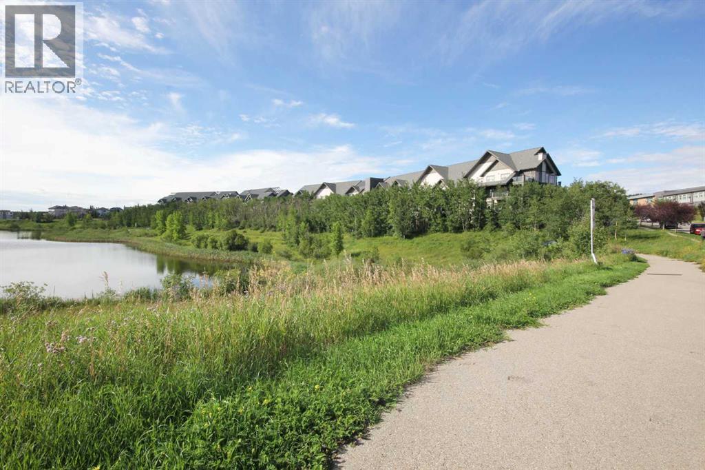 Single Family House for Sale in   Aspenmont Heights SW Aspen Woods Calgary 