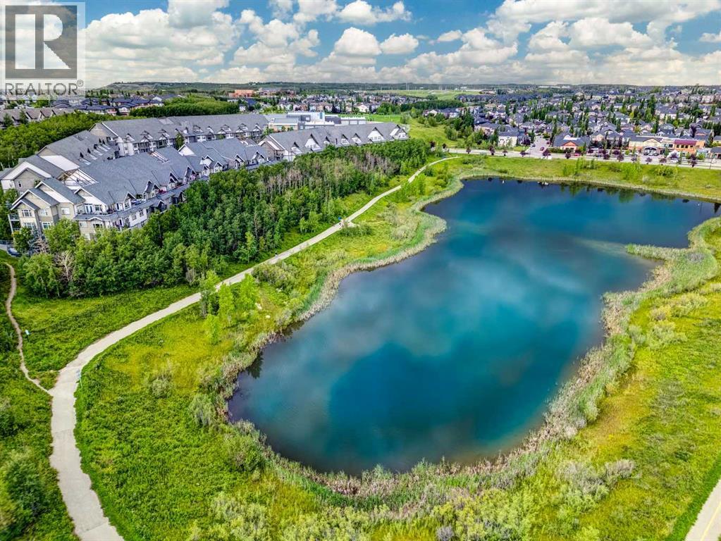 Single Family House for Sale in   Aspenmont Heights SW Aspen Woods Calgary 