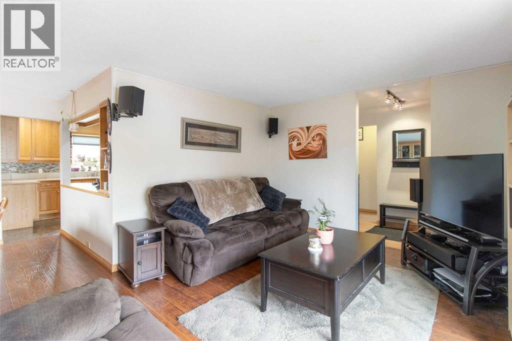 Single Family House Bungalow for Sale in  Maryvale Drive NE Marlborough Calgary 