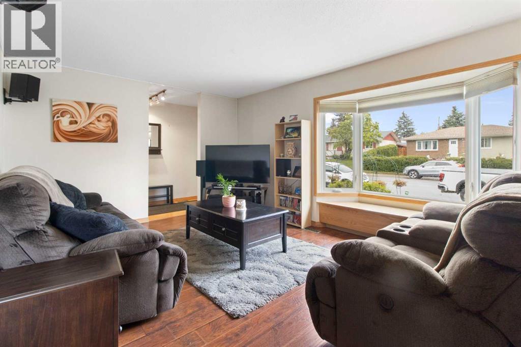 Single Family House Bungalow for Sale in  Maryvale Drive NE Marlborough Calgary 
