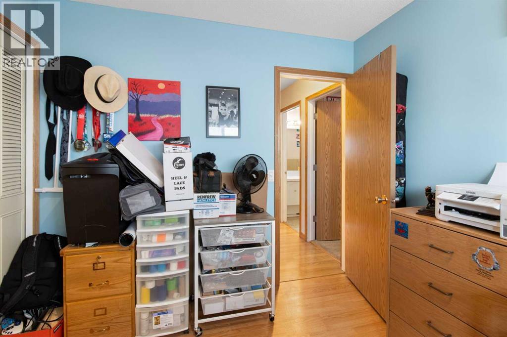 Single Family House Bungalow for Sale in  Maryvale Drive NE Marlborough Calgary 