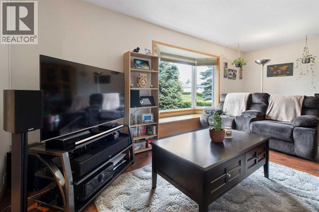 Single Family House Bungalow for Sale in  Maryvale Drive NE Marlborough Calgary 