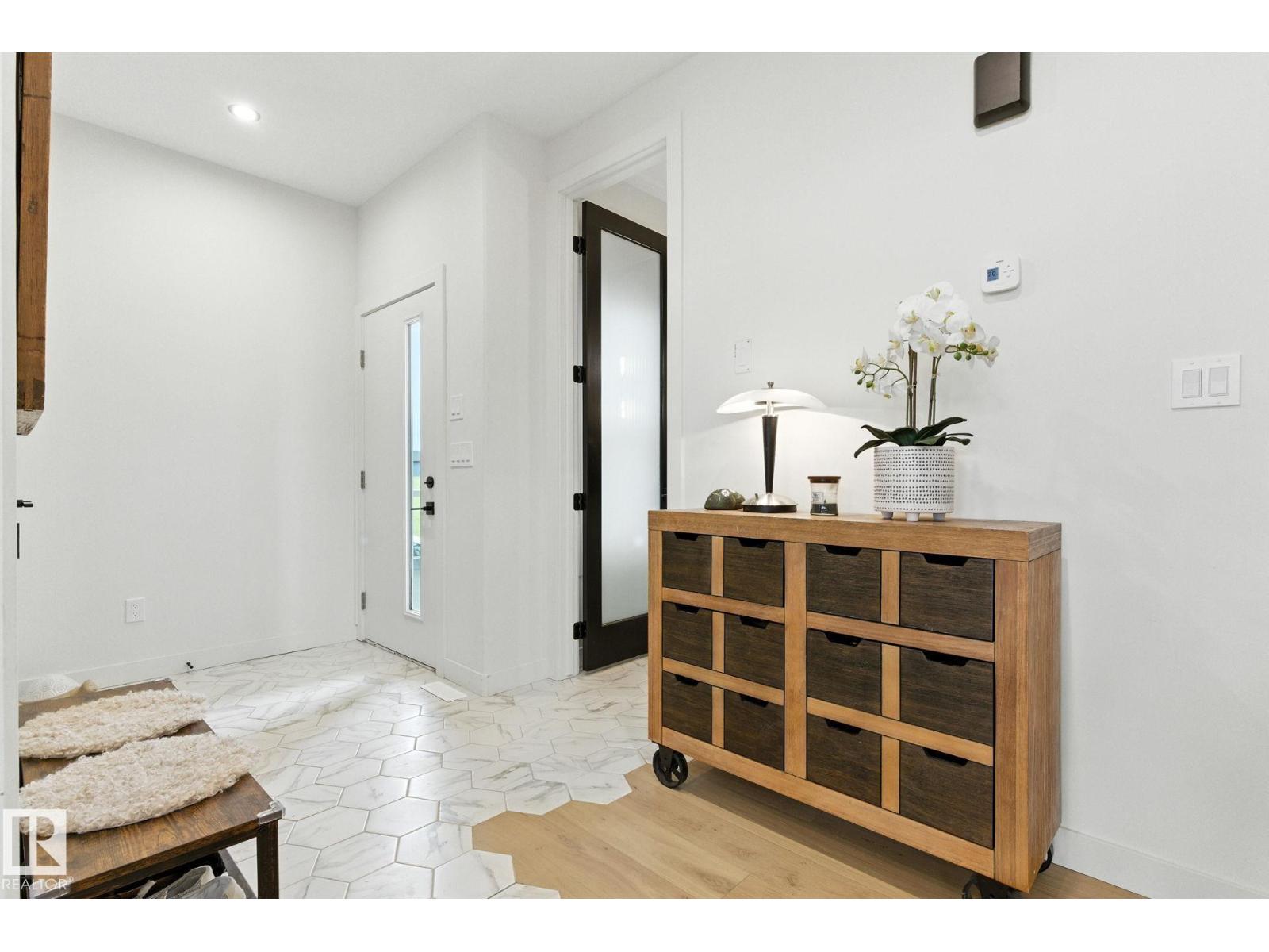 Photo 17 of 73 Ashbury Cr, Spruce Grove AB