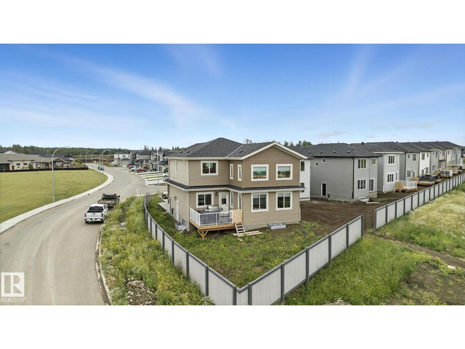 Photo 10 of 73 Ashbury Cr, Spruce Grove AB