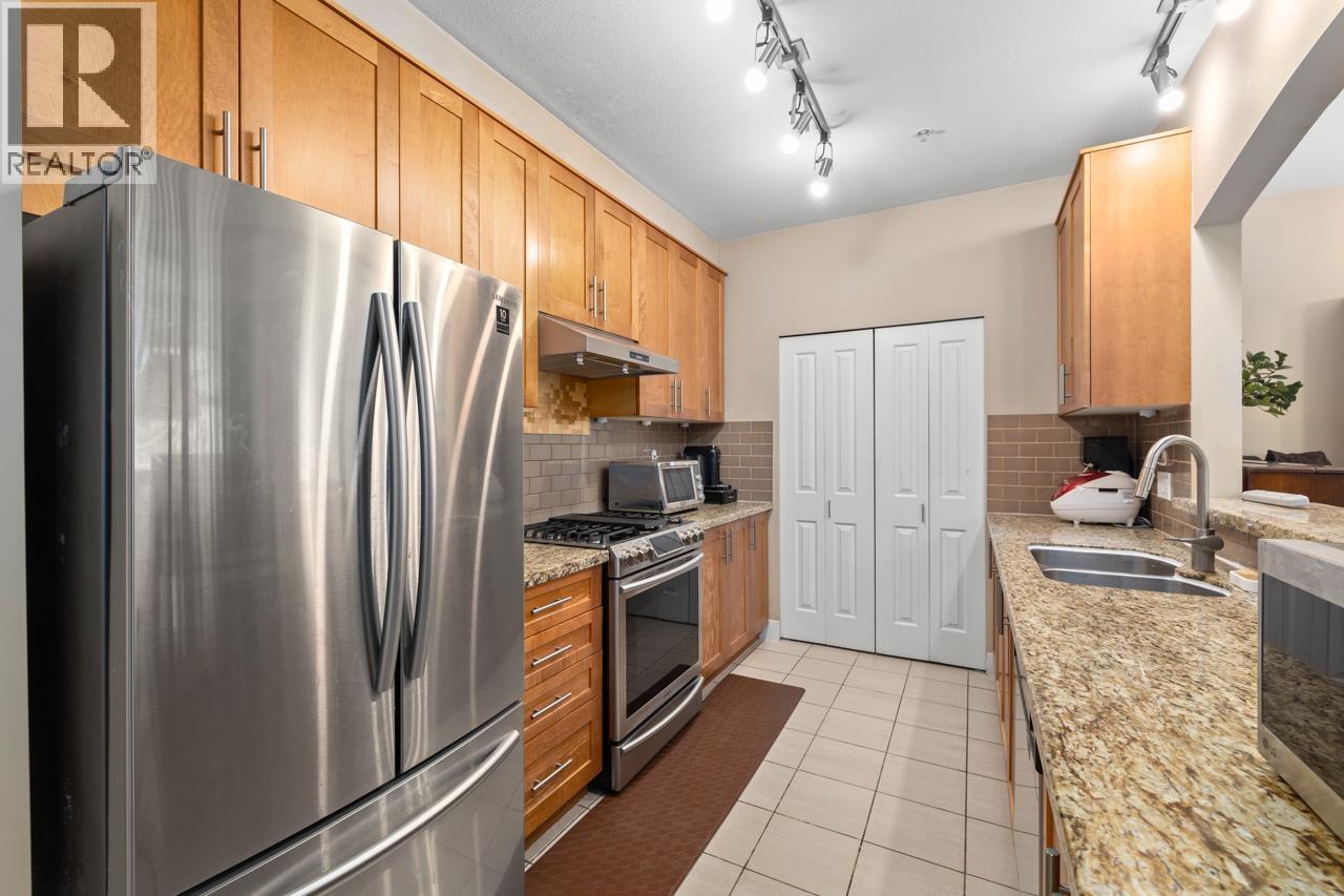 Photo 5 of 210 4885 Valley Drive, Vancouver BC