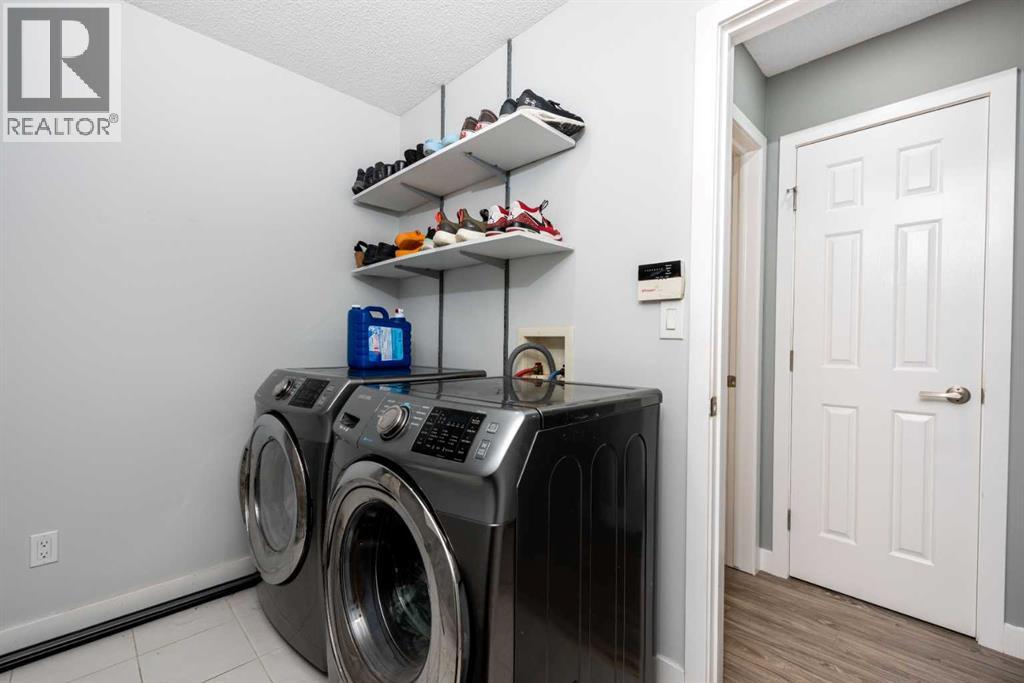 Single Family House for Sale in  Chapalina Crescent SE Chaparral Calgary 