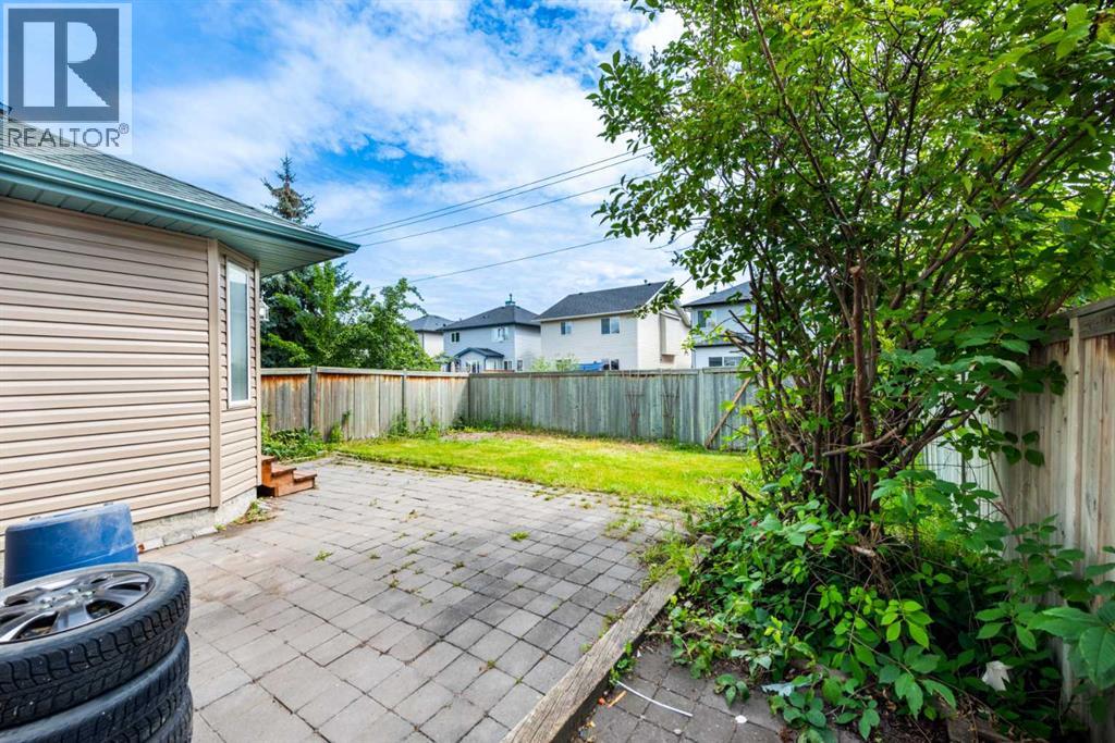 Single Family House for Sale in  Chapalina Crescent SE Chaparral Calgary 