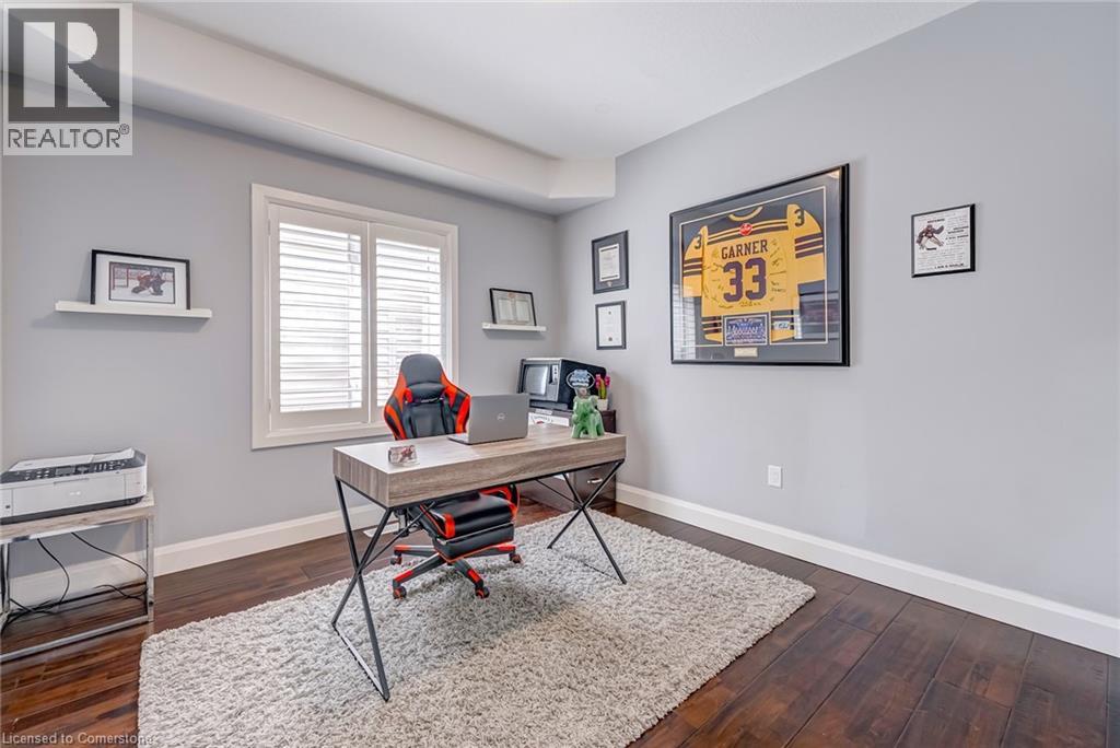 Photo 15 of 4401 Dennis Avenue, Beamsville ON