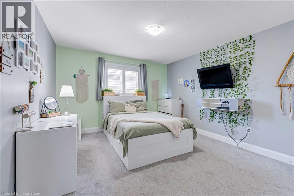 Photo 12 of 4401 Dennis Avenue, Beamsville ON
