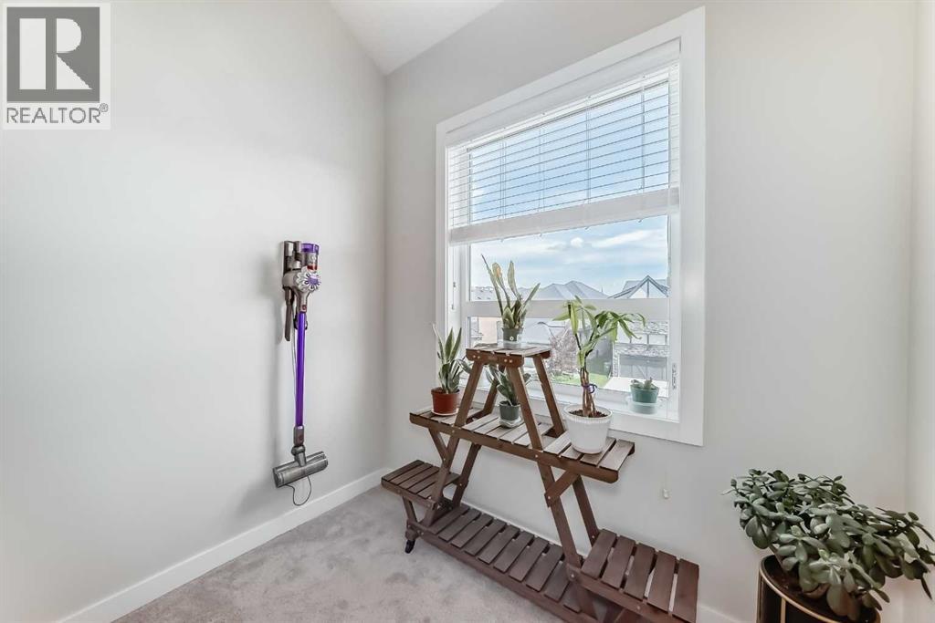 Single Family House for Sale in  sage meadows Circle NW Sage Hill Calgary 